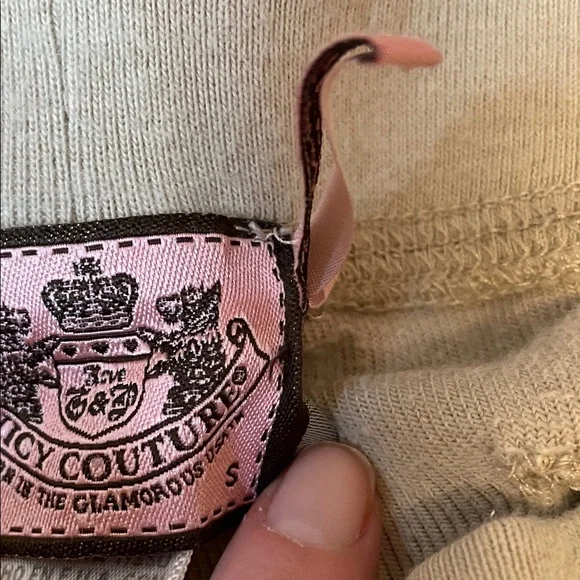 Juicy Couture Cream Velour Hoodie with Pink Label - Picture 10 of 15